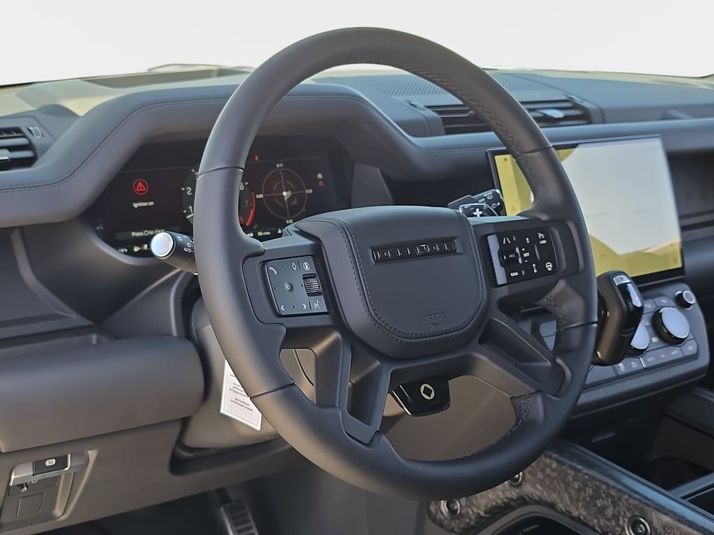 New 2026 Narvik Black Land Rover OCTA Black image 16