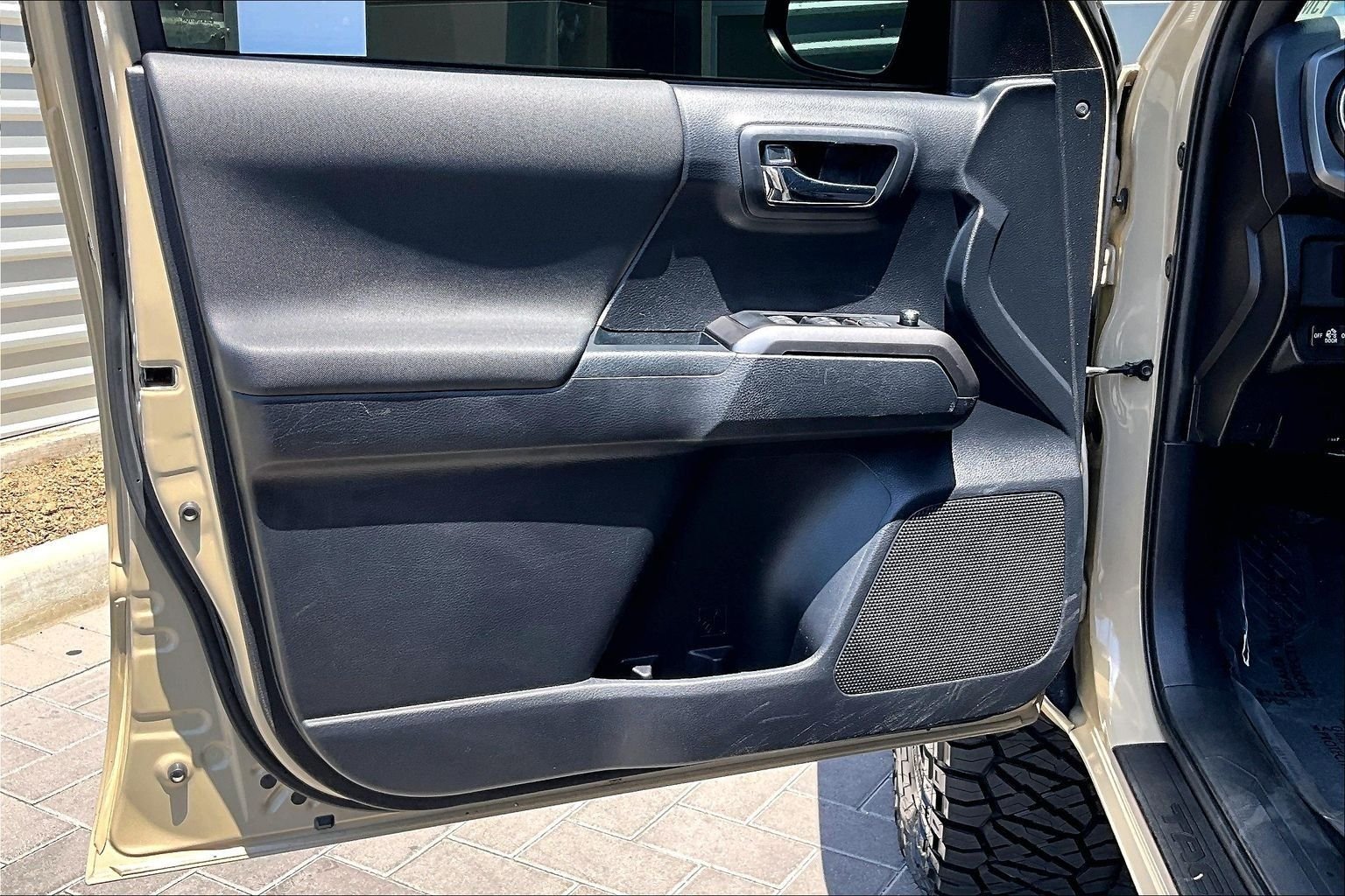 Used 2018  Toyota TRD Off-Road image 22