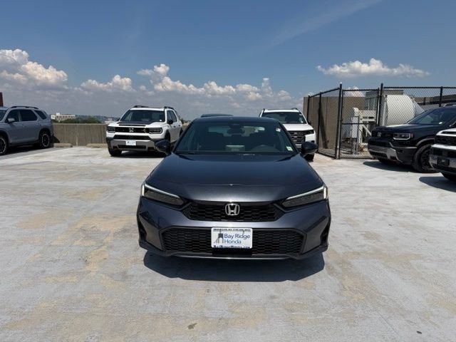 Used 2025  Honda Sport image 2