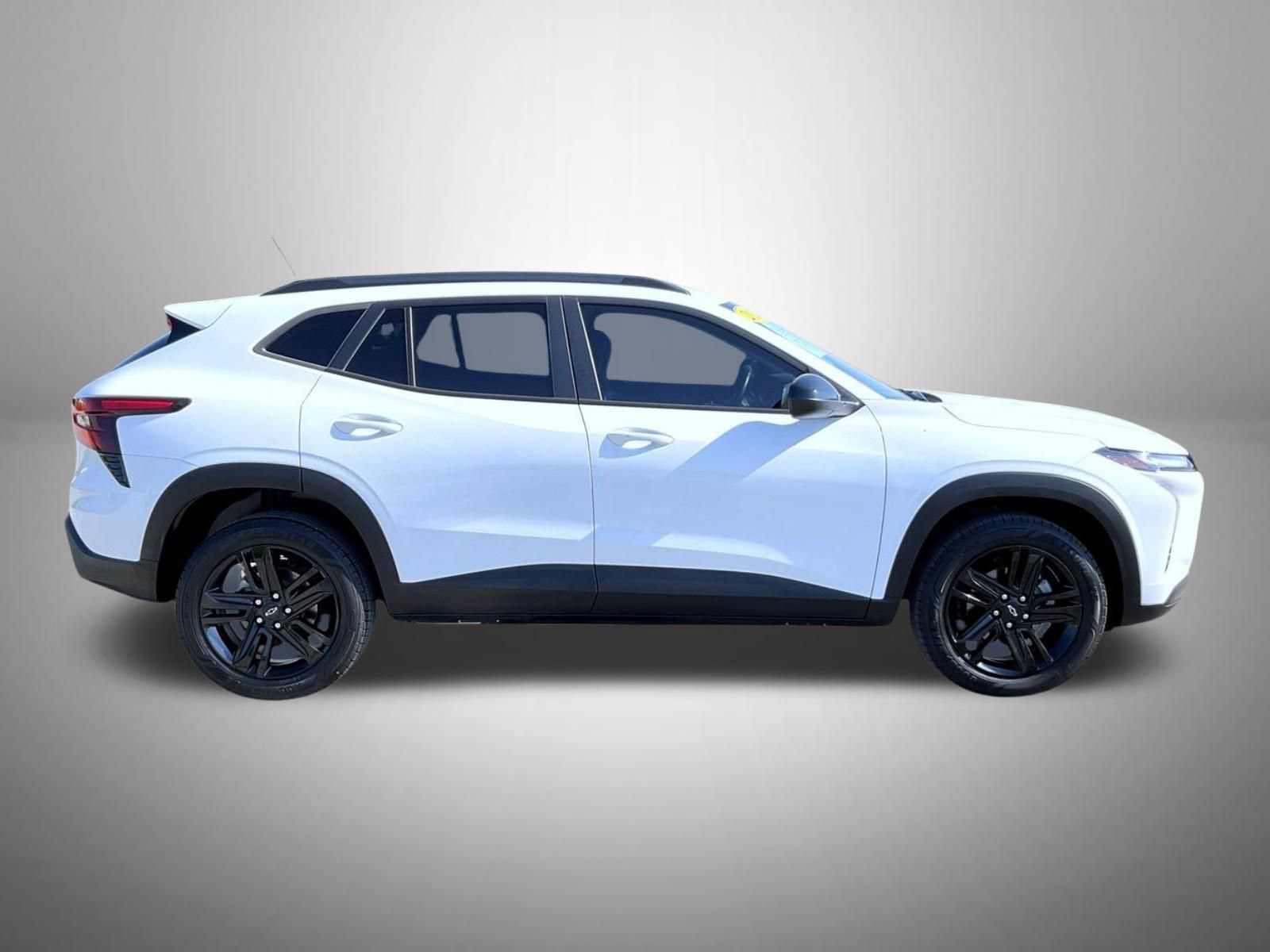 2024 Chevrolet Trax Activ - Photo 6