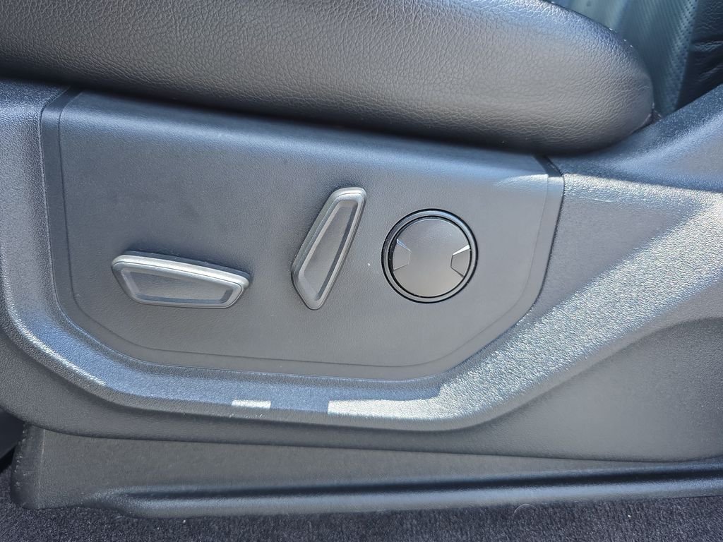 Used 2020 Lead Foot Ford Lariat image 14