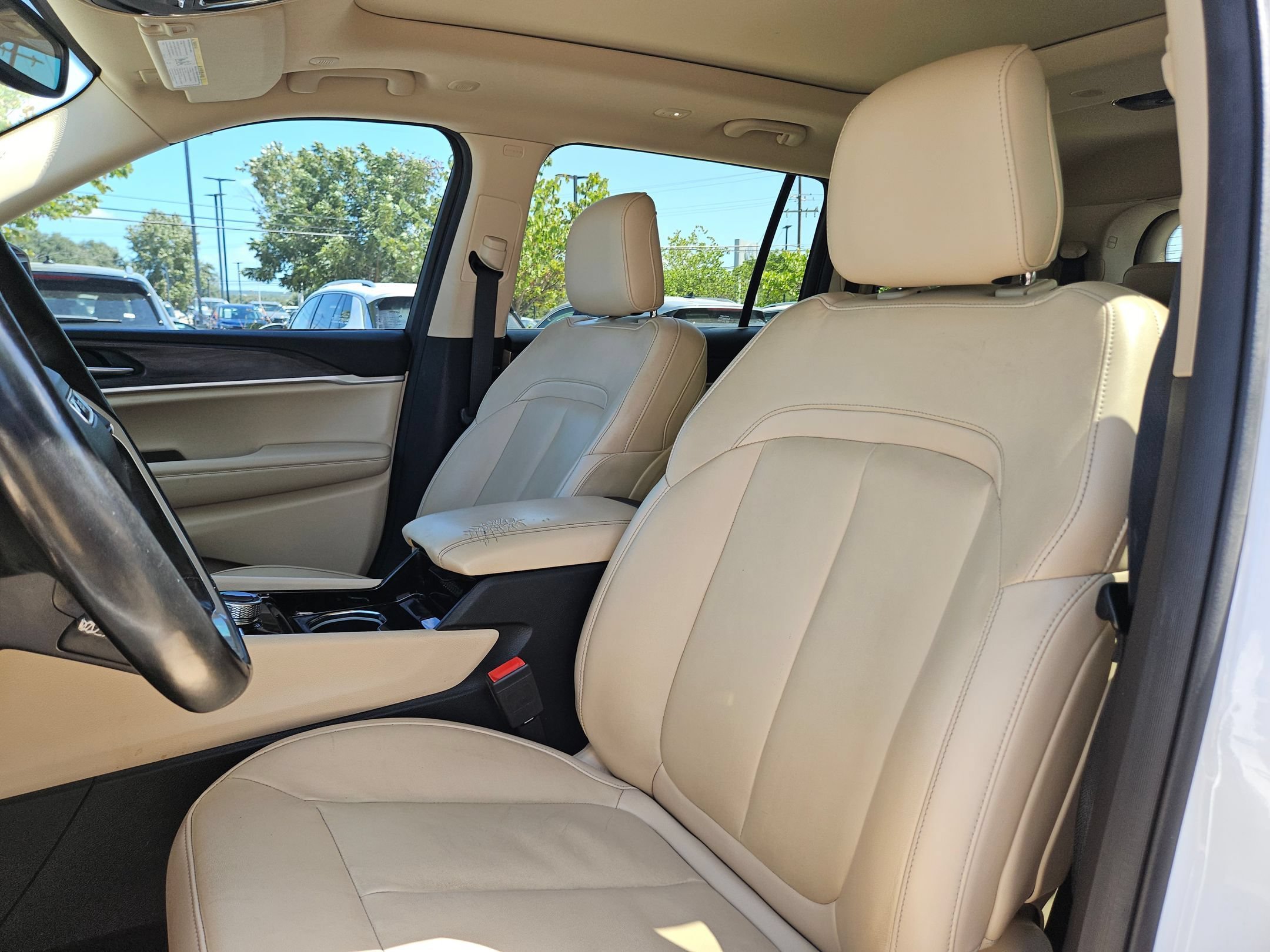 Used 2021 Bright White Clearcoat Jeep Limited image 13