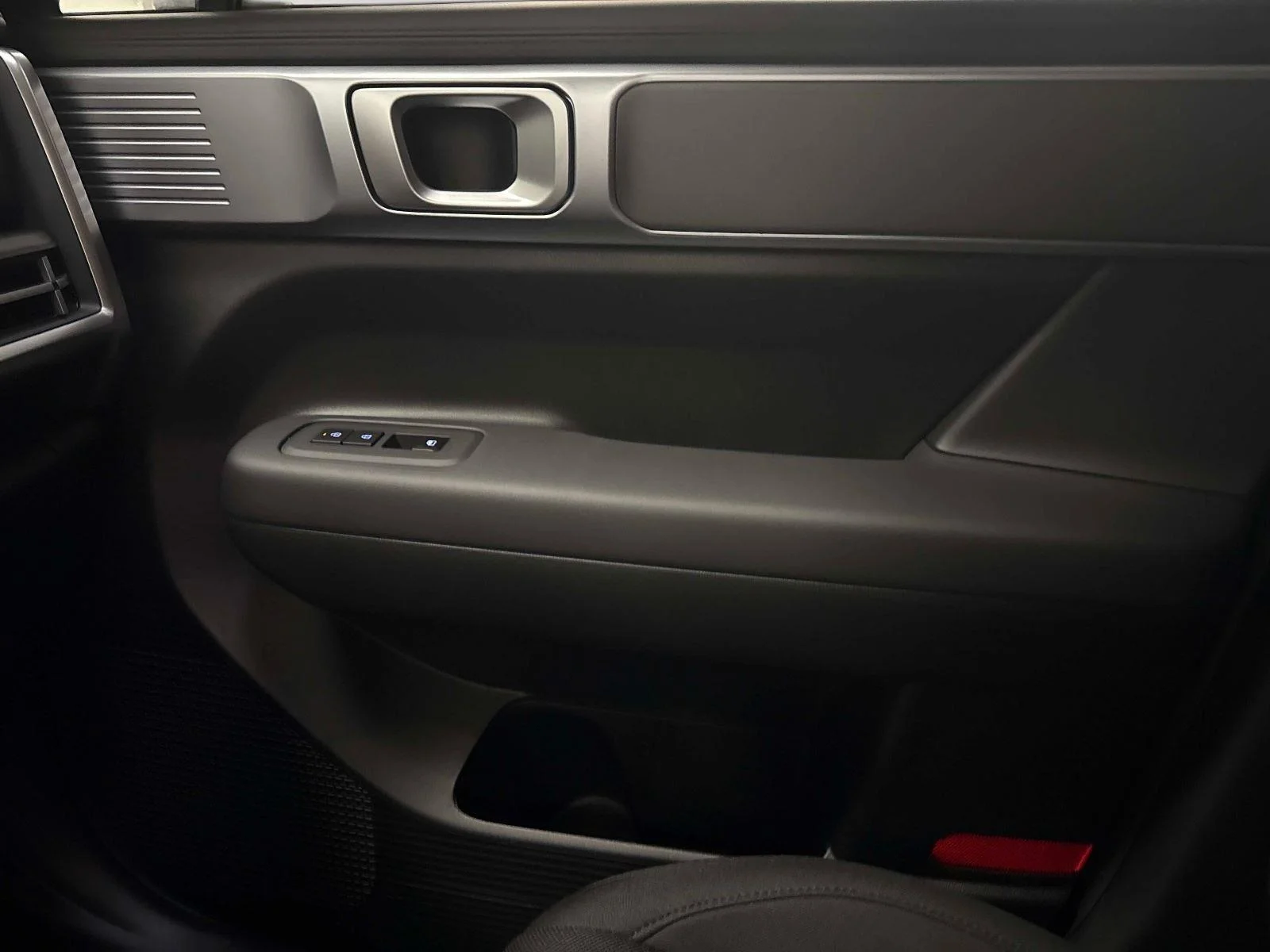New 2026 Ecotronic Gray Hyundai SE image 23