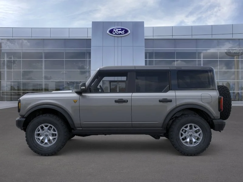 New 2025 Carbonized Gray Metallic Ford Badlands® image 3