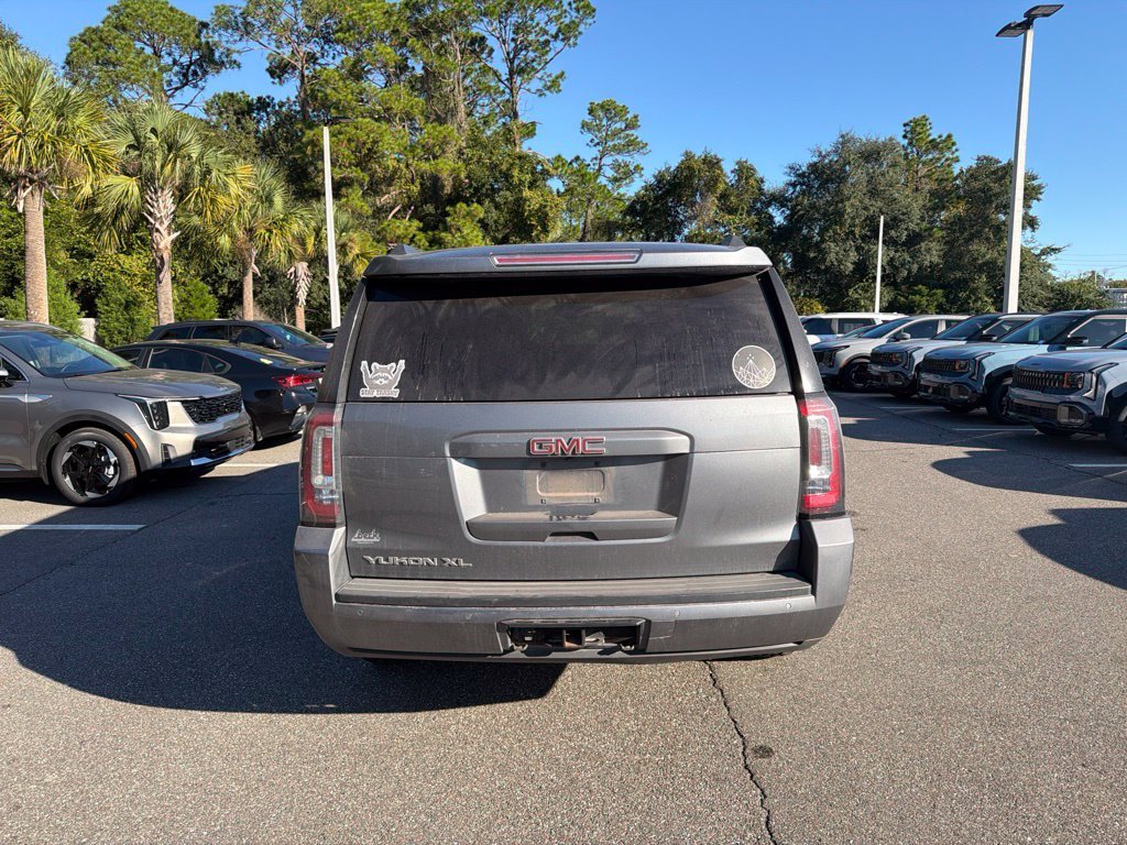 Used 2020 Satin Steel Metallic GMC SLT image 5