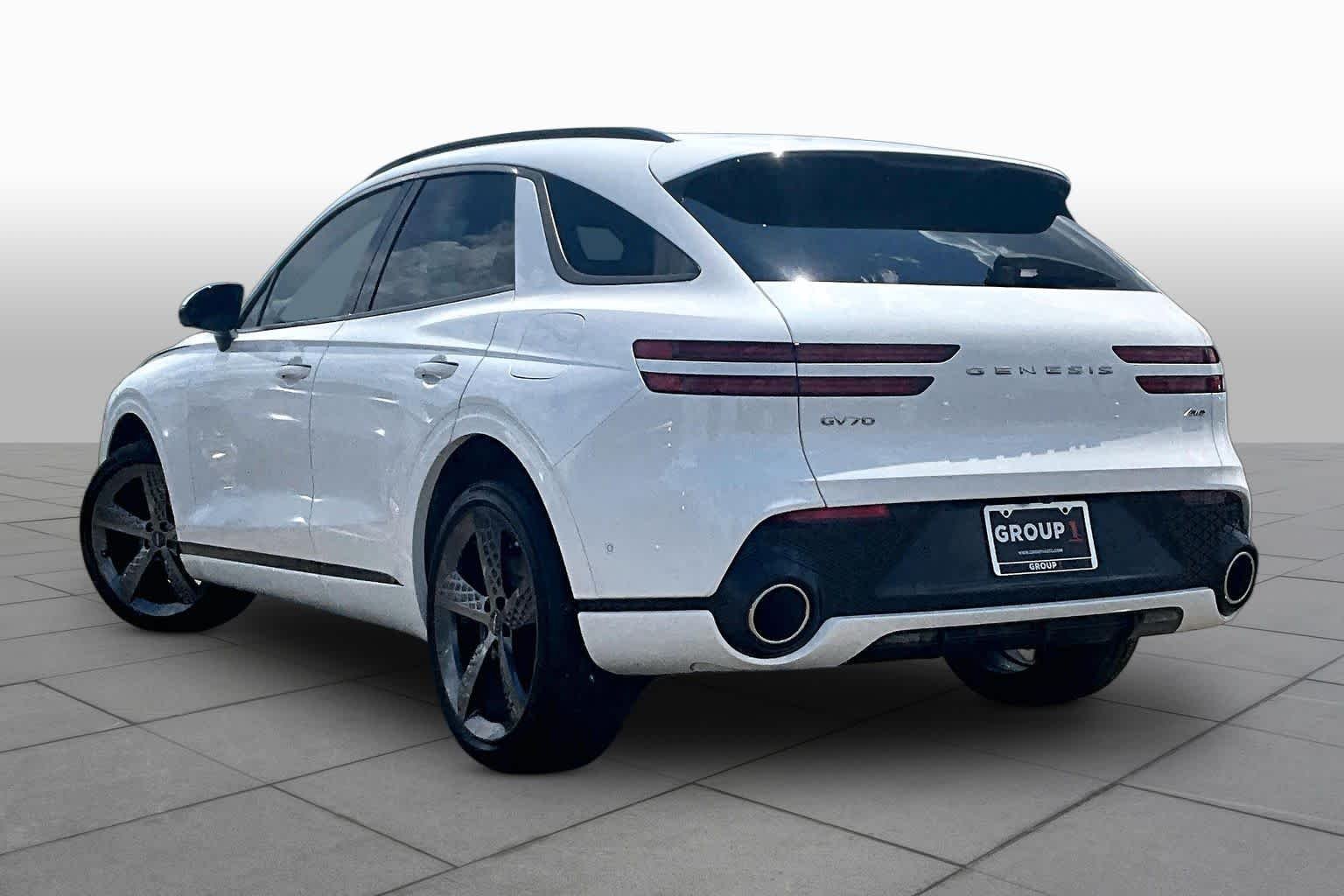 Used 2022 Uyuni White Genesis 2.5T image 12