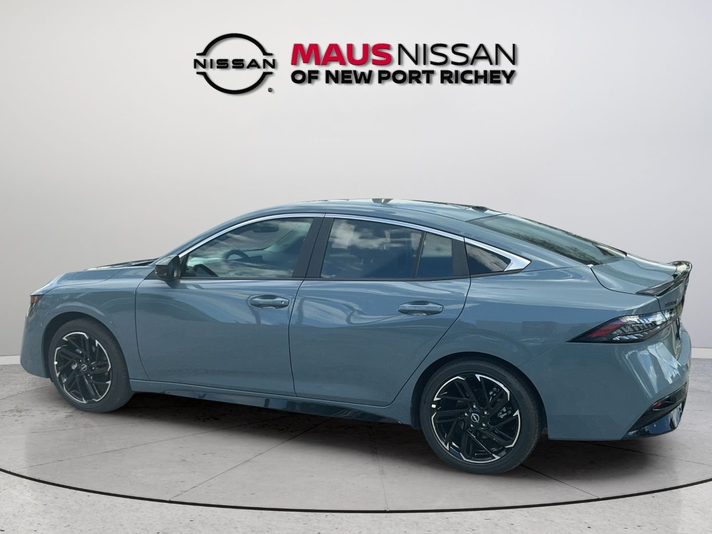 New 2027 Gray Nissan SR image 7