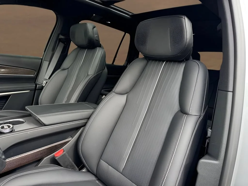 New 2027 Argent Silver Metallic Cadillac Sport image 13