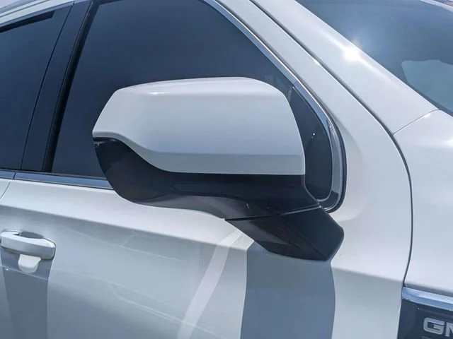 Used 2022 Summit White GMC SLE image 7