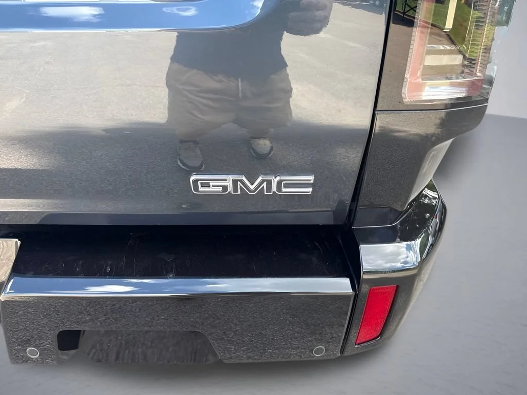 Used 2025 Graphite Blue Metallic GMC 3X image 37