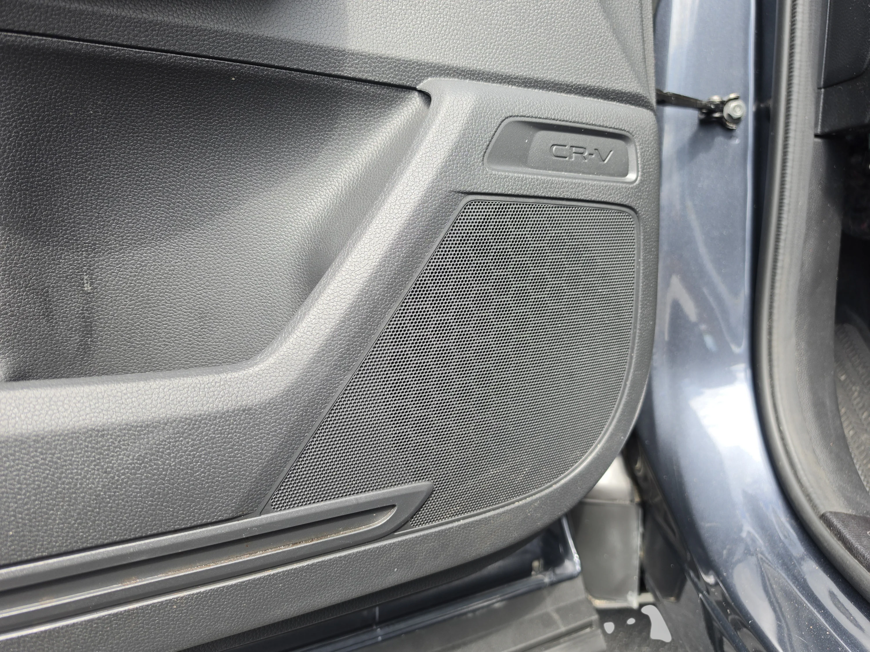 Used 2026 Meteorite Gray Metallic Honda EX-L image 24