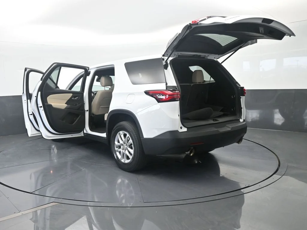 Used 2022 Summit White Chevrolet LS image 72