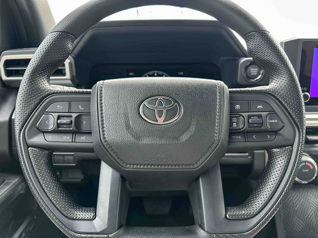 2026 Toyota Tacoma SR5 - Photo 15