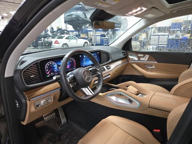 Used 2026 Black Mercedes-Benz GLS 450 image 3