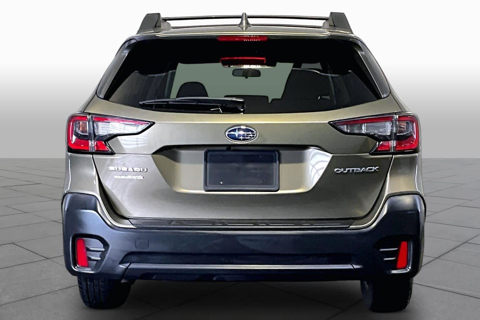 Used 2022 Autumn Green Metallic Subaru Premium image 5