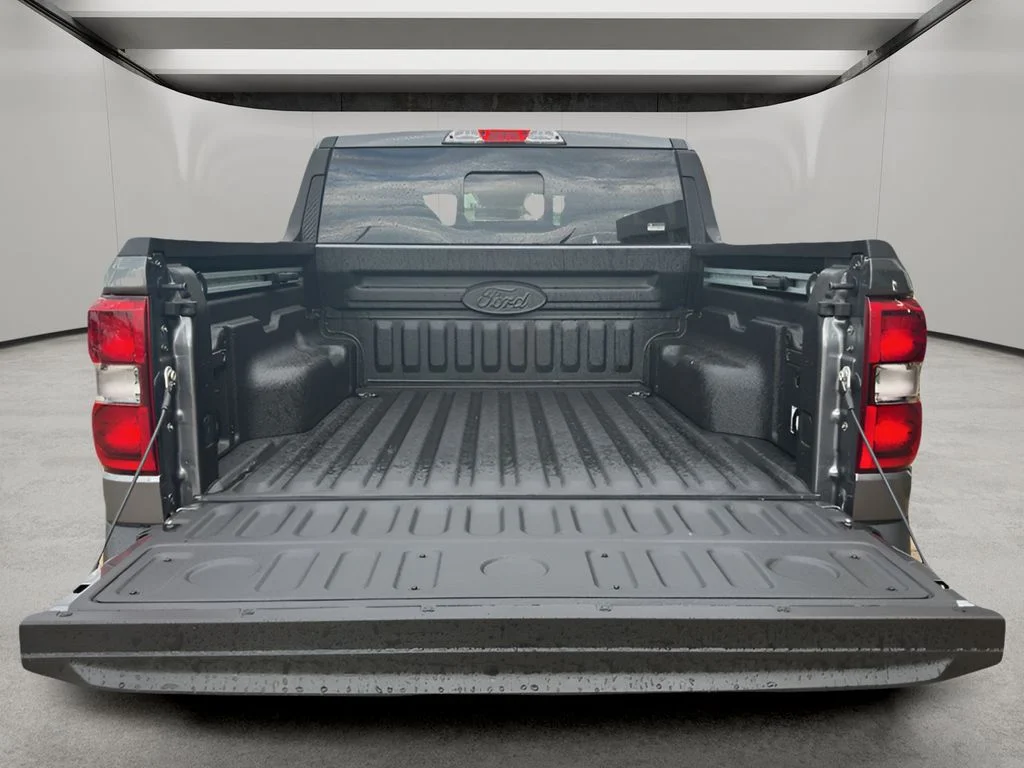 New 2026 Carbonized Gray Metallic Ford Tremor® image 9