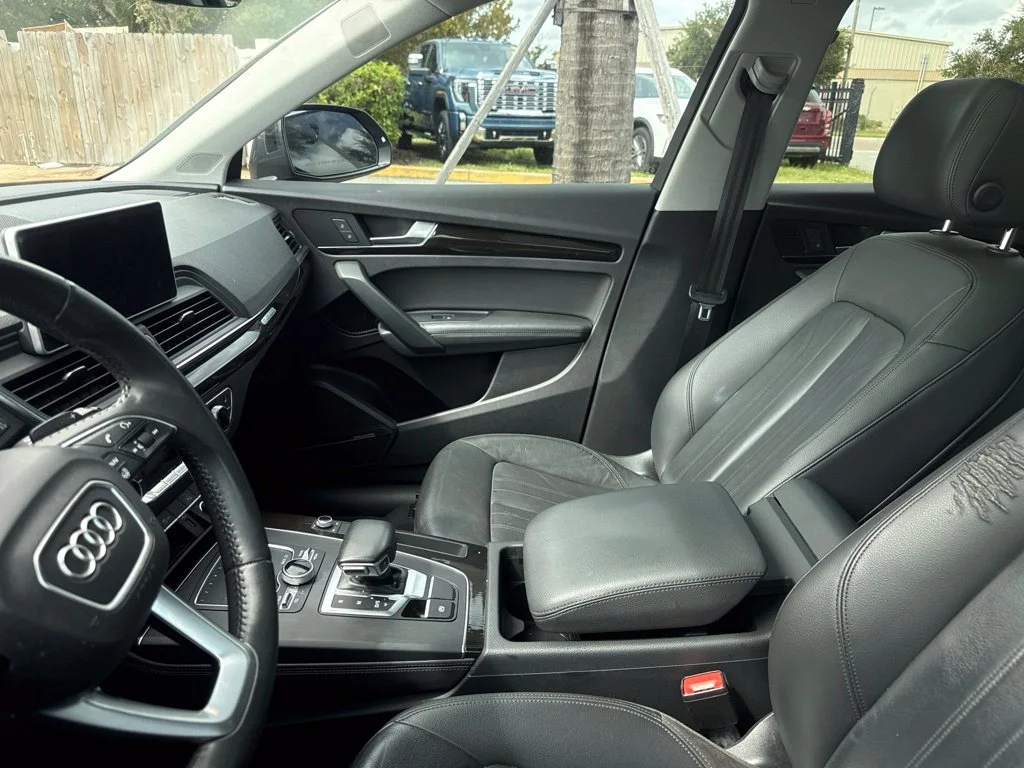Used 2020 Gray Audi 55 Premium image 3