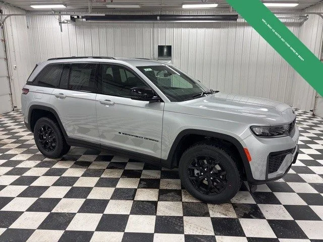 2026 Jeep Grand Cherokee Altitude
