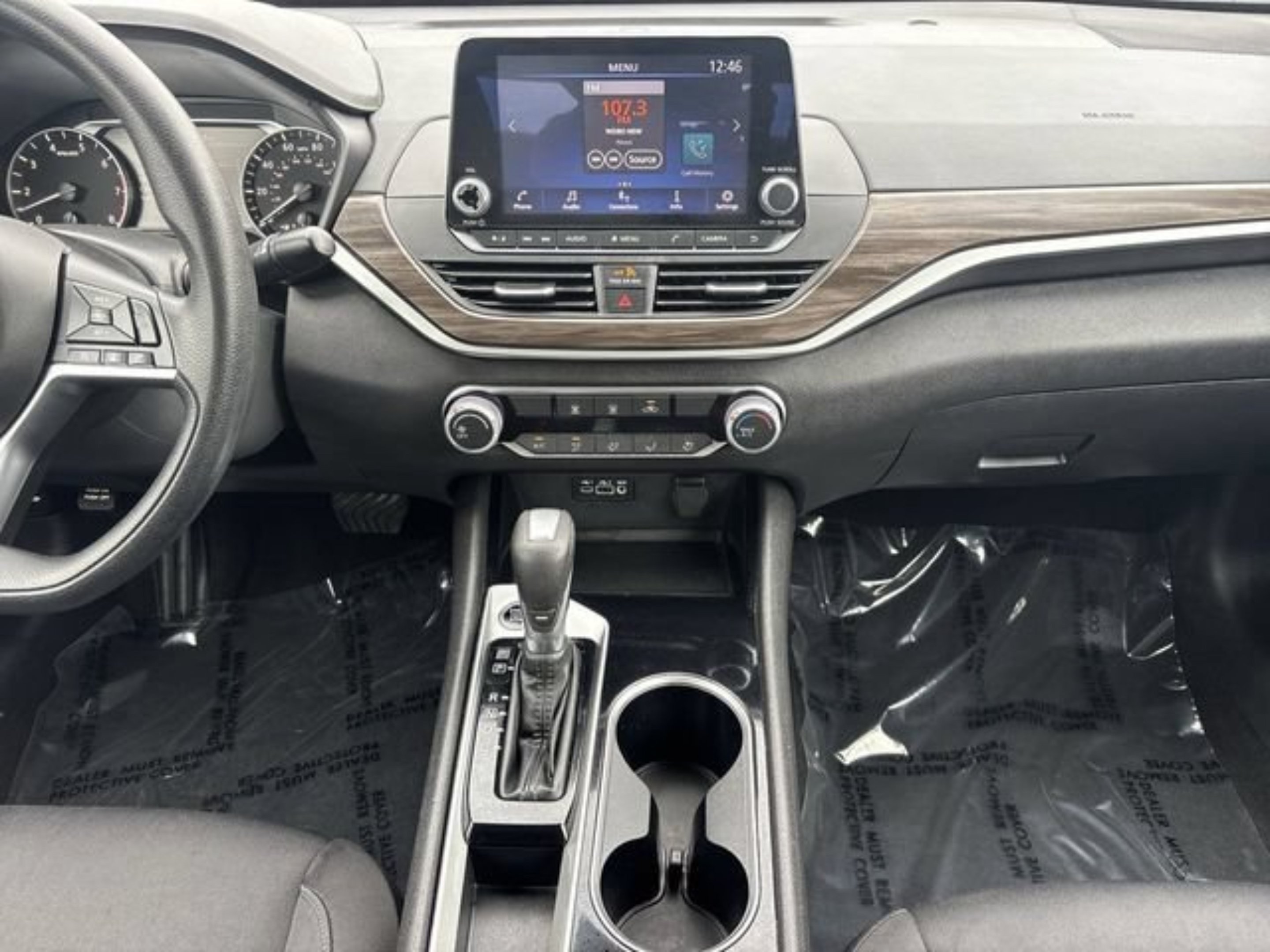 2024 Nissan Altima SV - Photo 11