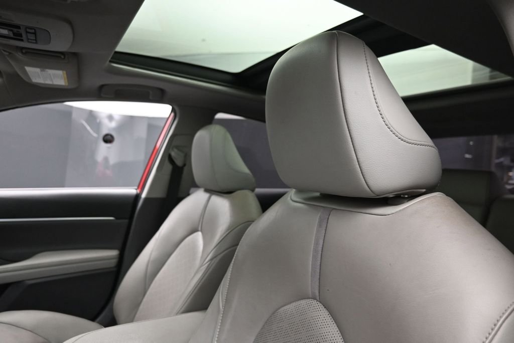 Used 2020 Red Toyota XSE image 17