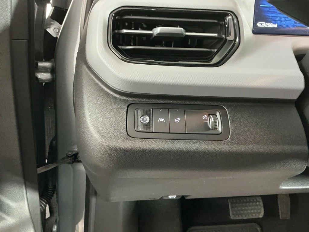 New 2027 Gray Chevrolet LT image 11