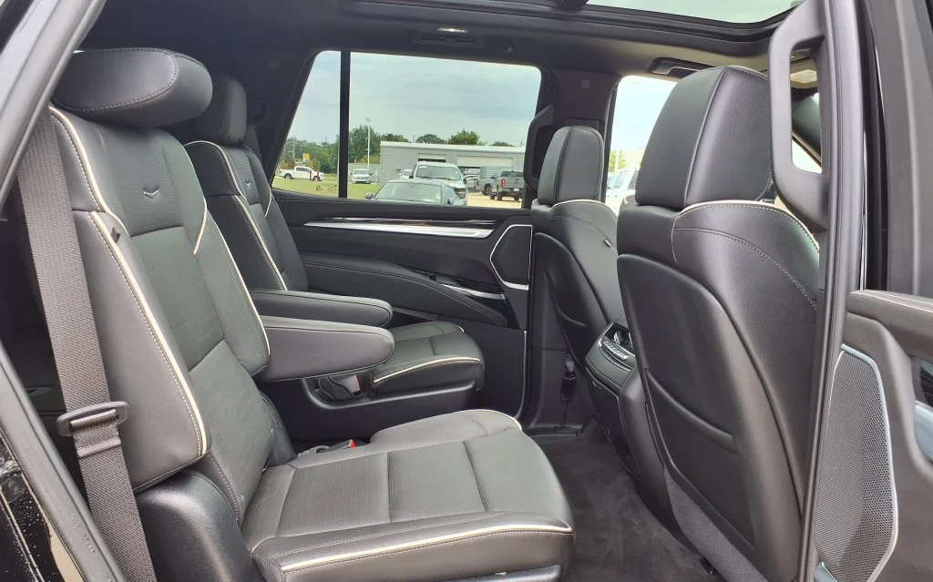 Used 2025 Black Cadillac Sport image 19