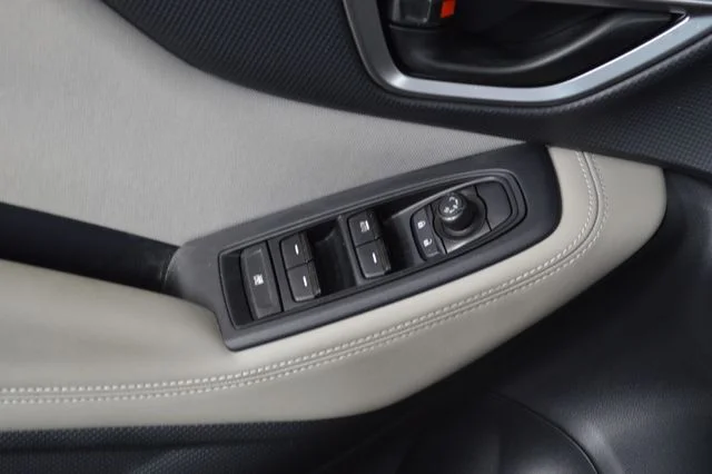 Used 2024 Gray Subaru Base image 23