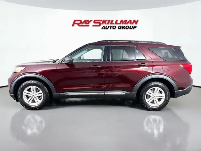 Used 2022 Red Ford XLT image 4