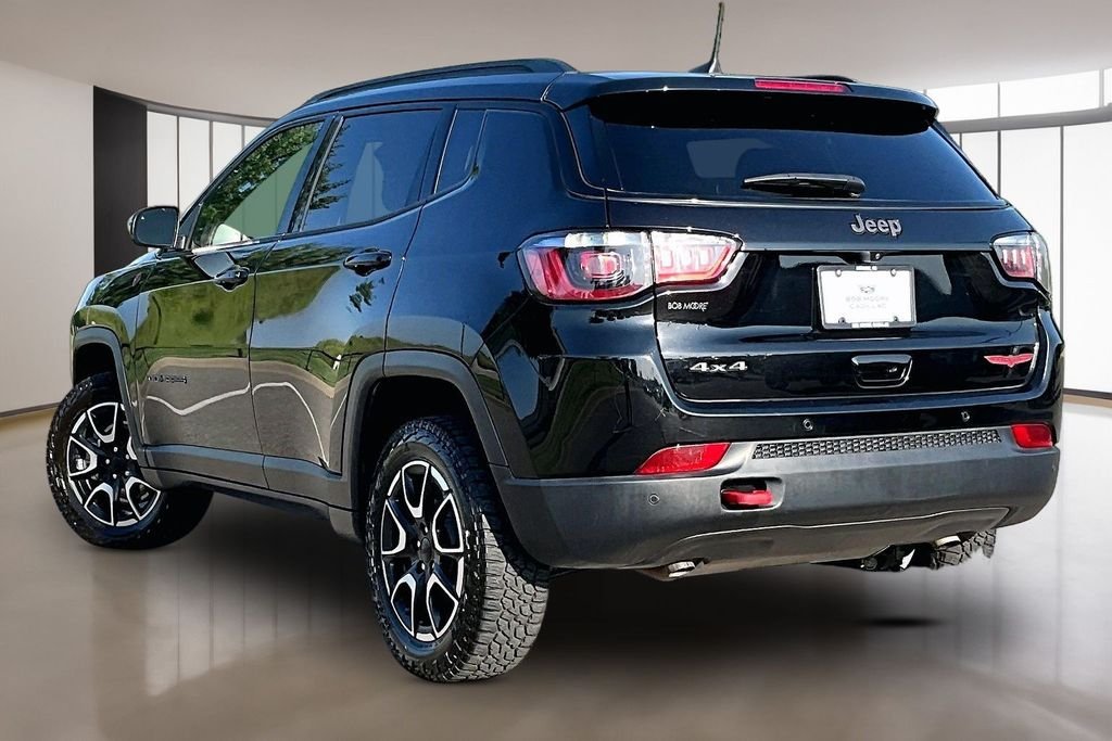 Used 2024 Black Jeep Trailhawk image 12