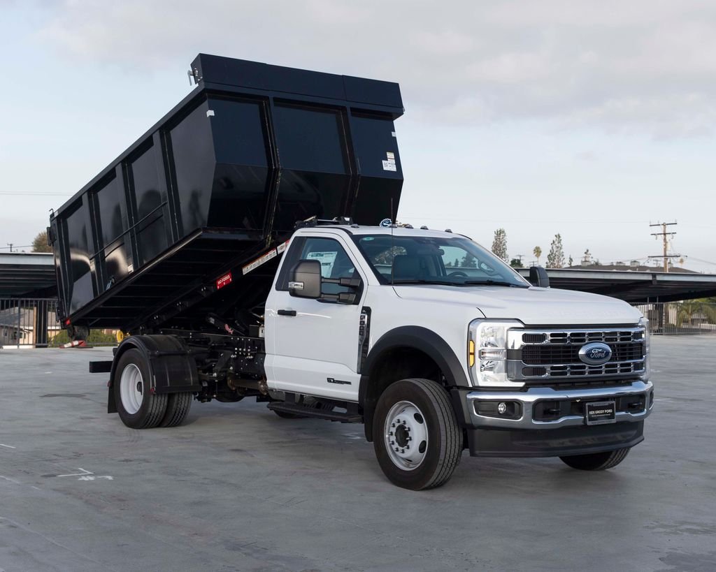2025 Ford F-550 Super Duty Chassis Cab XL - Photo 12