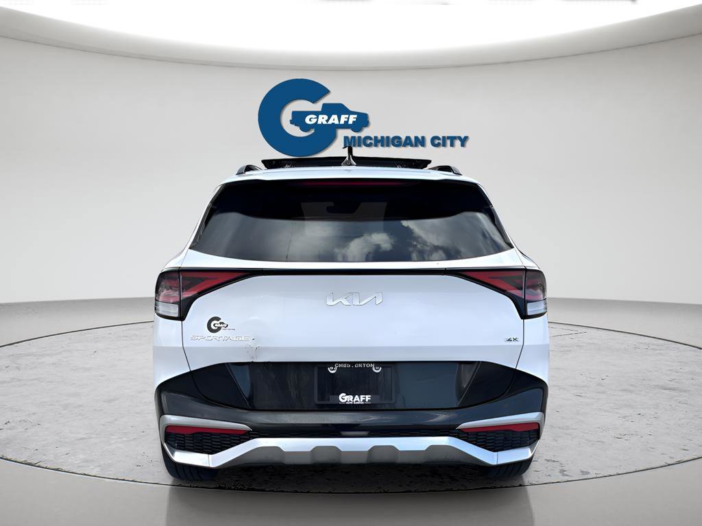 Used 2023 White Kia SX-Prestige image 5