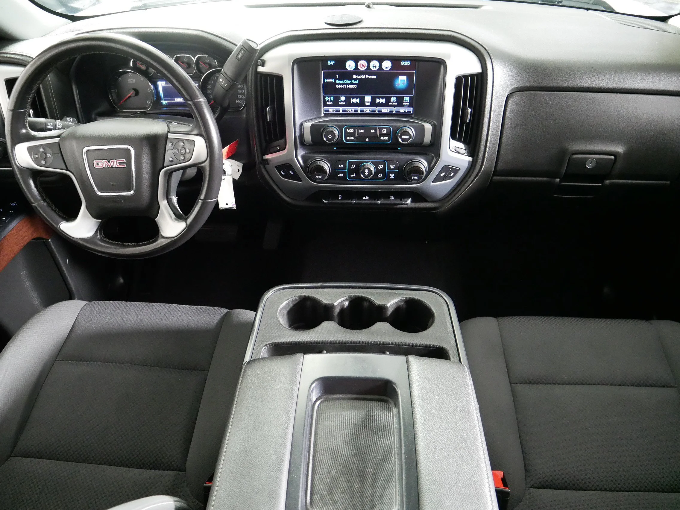 Used 2019 Summit White GMC SLE image 10