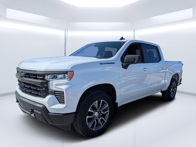 Used 2024 White Chevrolet LT image 7