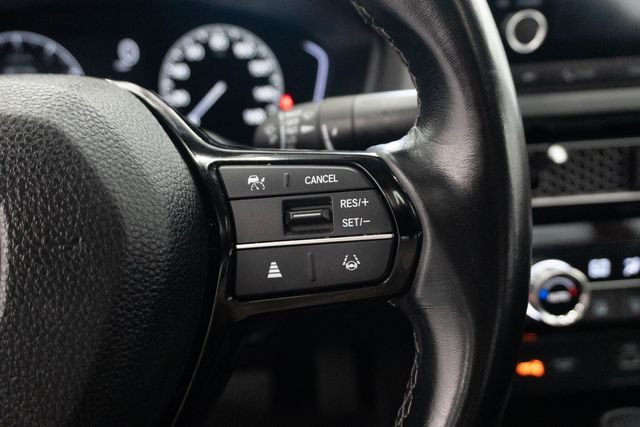 Used 2023  Honda EX image 8