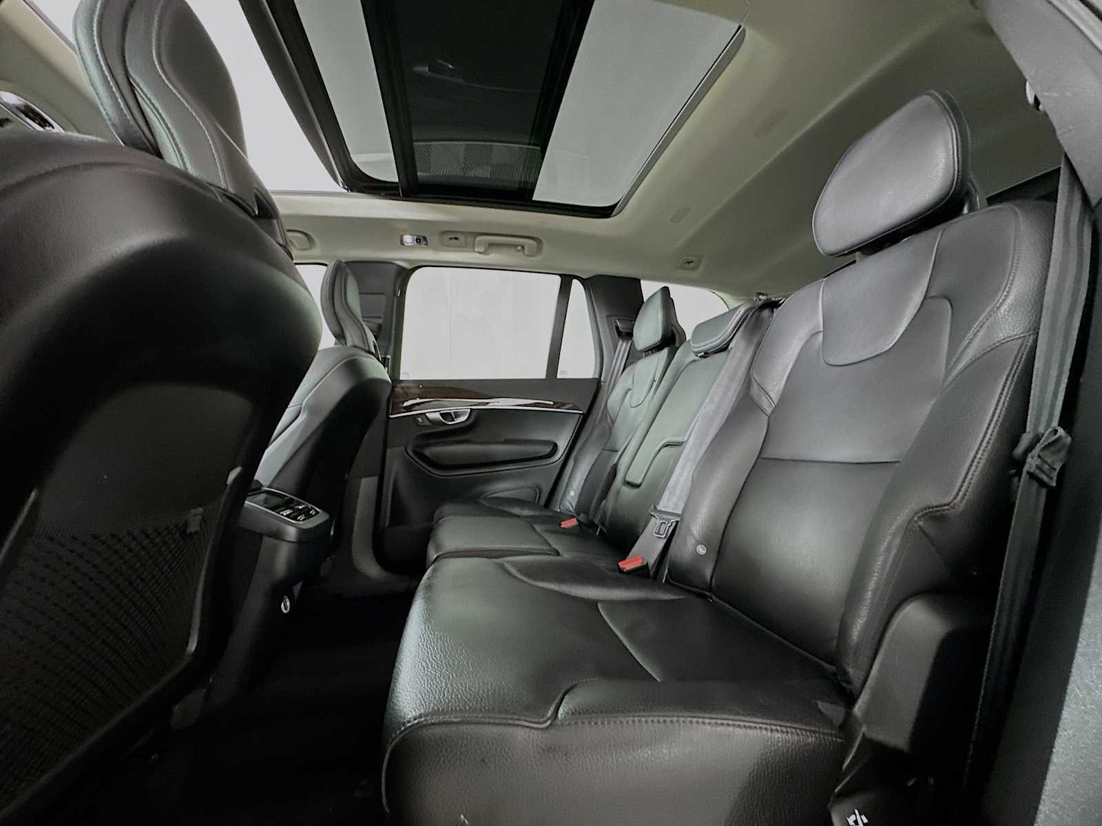 Certified Used 2019 Osmium Grey Metallic Volvo Momentum image 23
