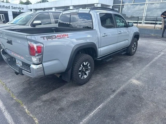 Used 2021  Toyota TRD Off-Road image 4