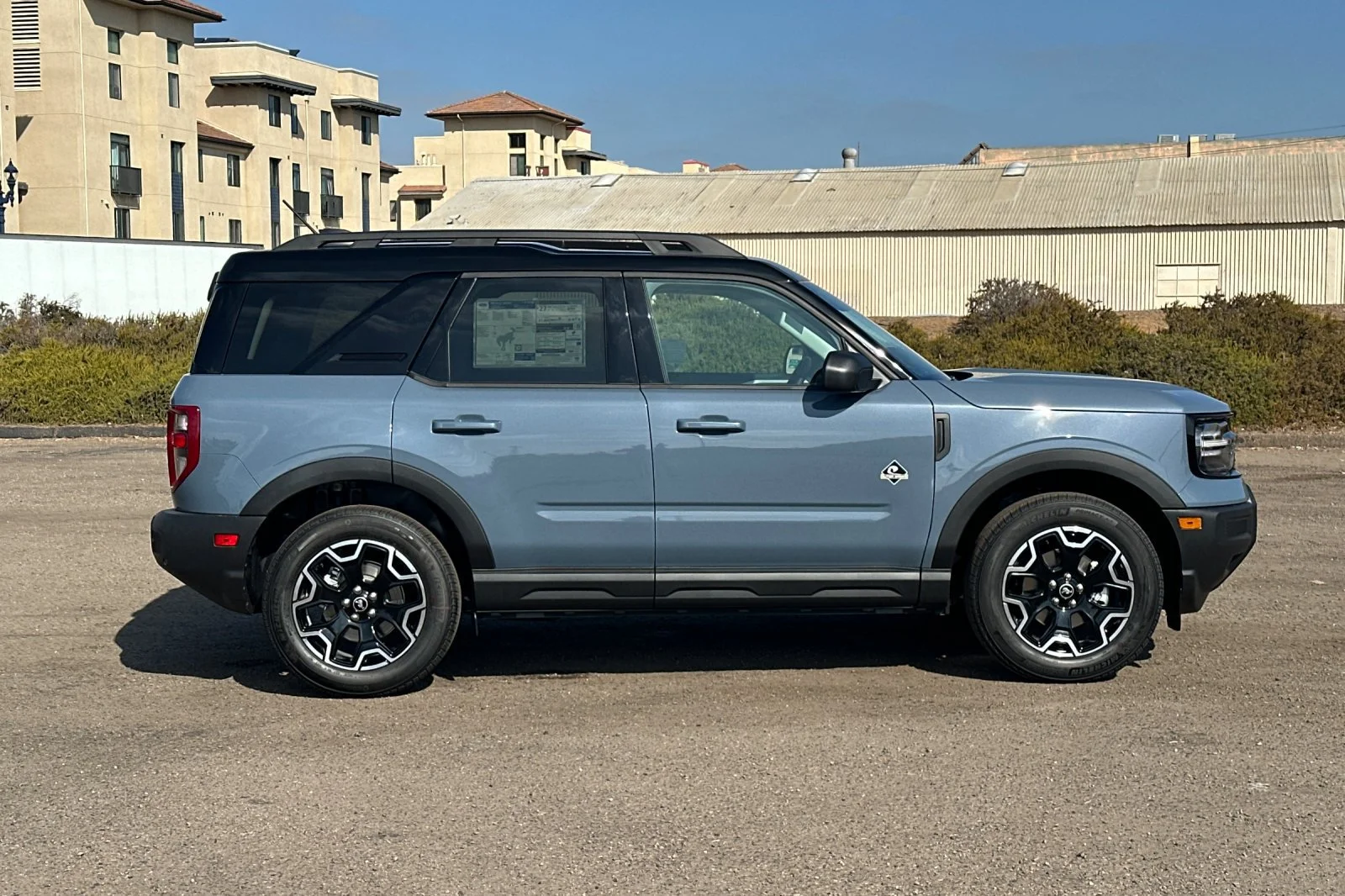 New 2026 Azure Gray Metallic Tri-Coat Ford Outer Banks® image 2