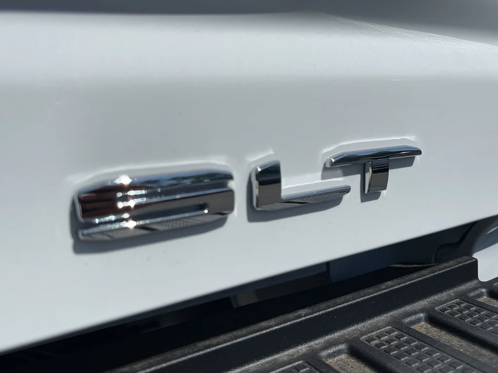 2025 GMC Sierra 3500HD SLT - Photo 8