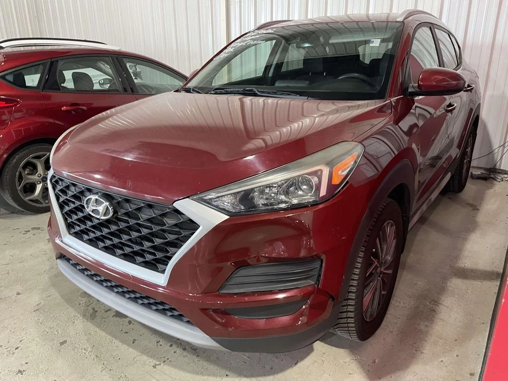 Used 2019 Red Hyundai SEL image 3
