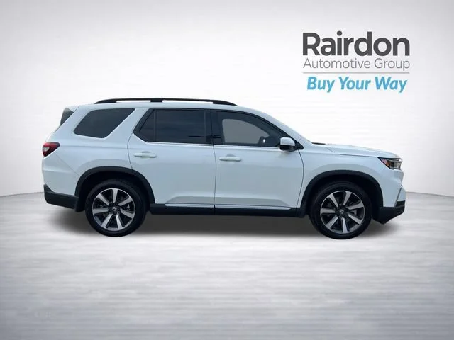 2025 Honda Pilot Touring - Photo 8