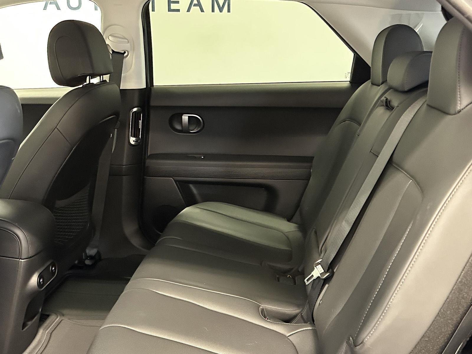 New 2026 Cyber Gray Hyundai SEL image 21