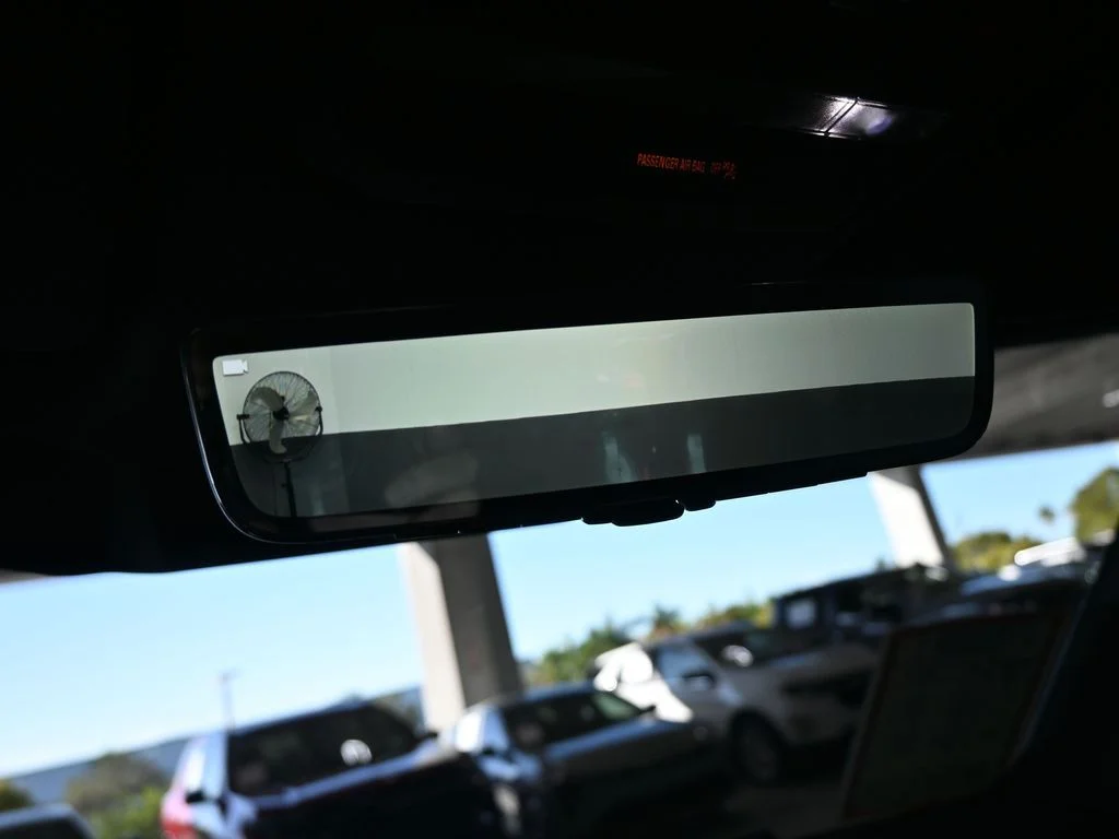 Used 2023 Black Land Rover X image 30