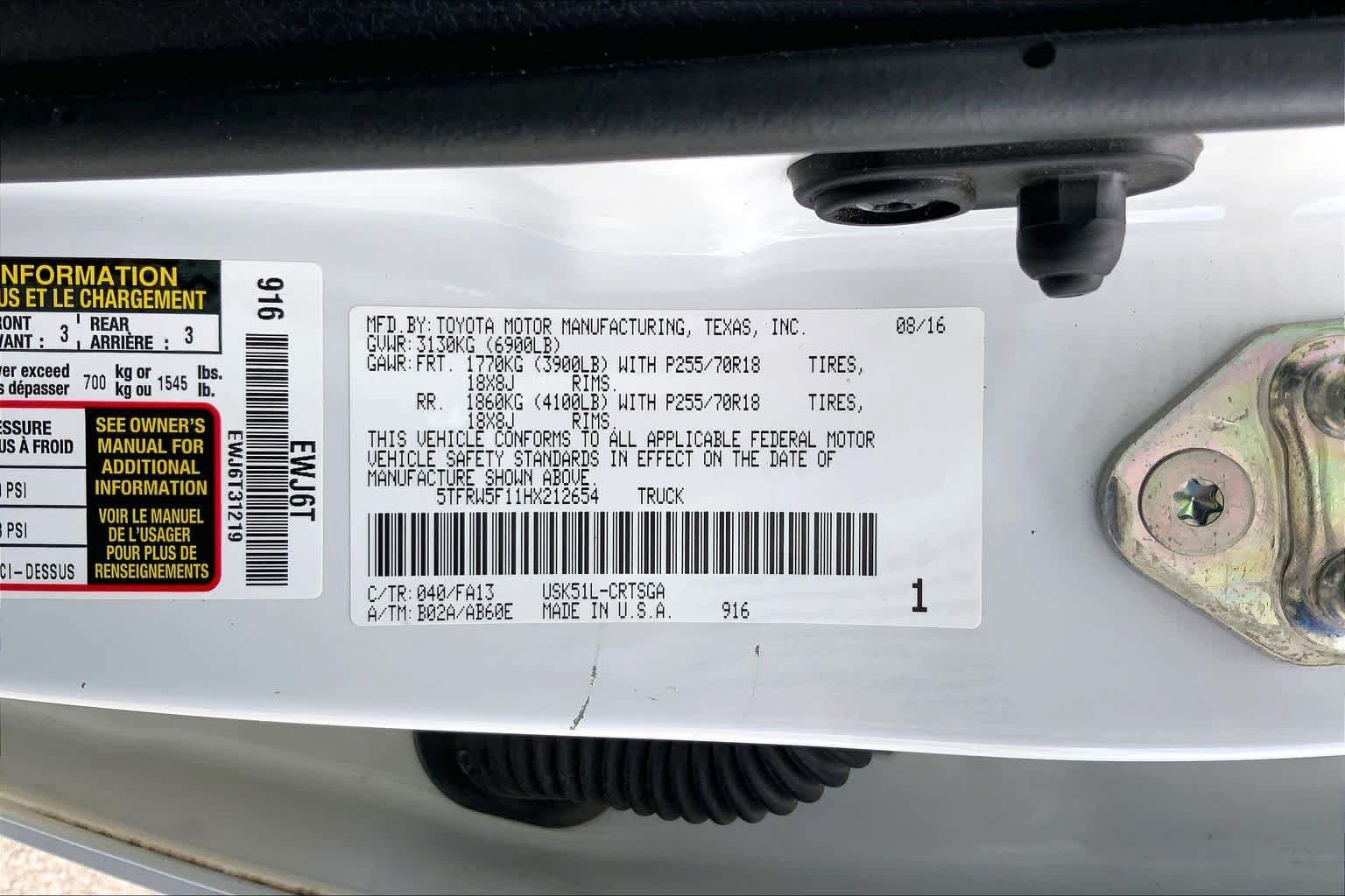 Used 2017 Super White Toyota SR image 35