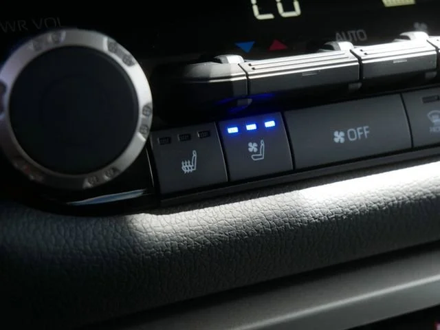 Used 2023 Gray Toyota Limited image 32