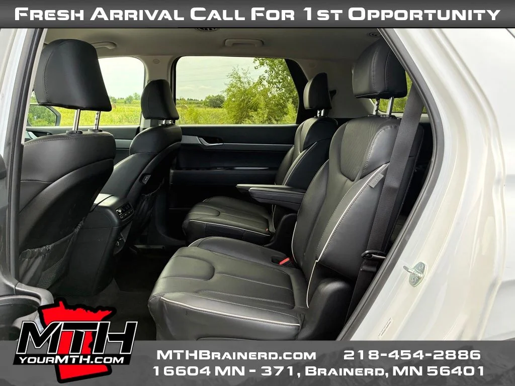 Certified Used 2025 White Hyundai SEL image 10