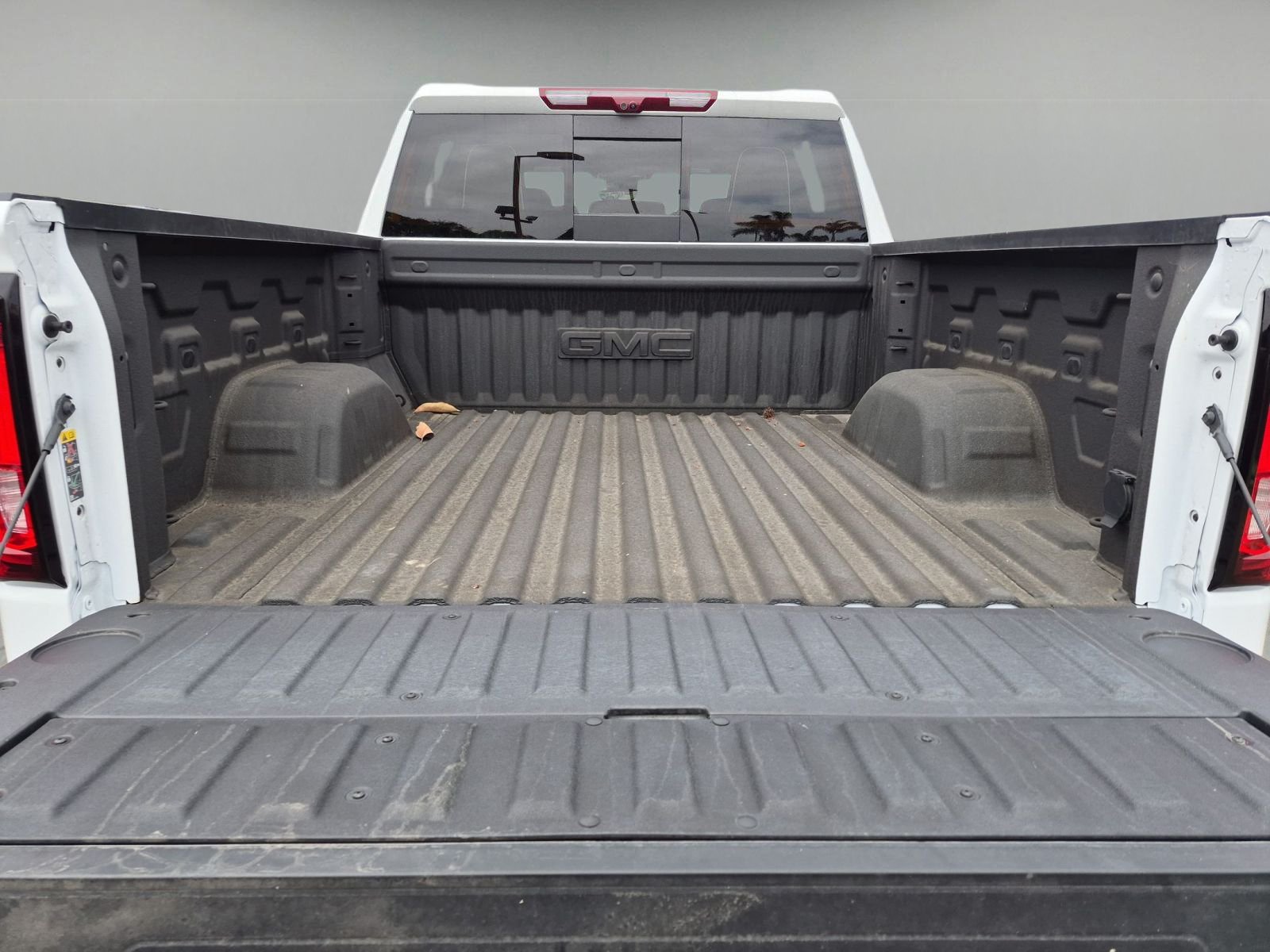 2026 GMC Sierra 1500 AT4X - Photo 26