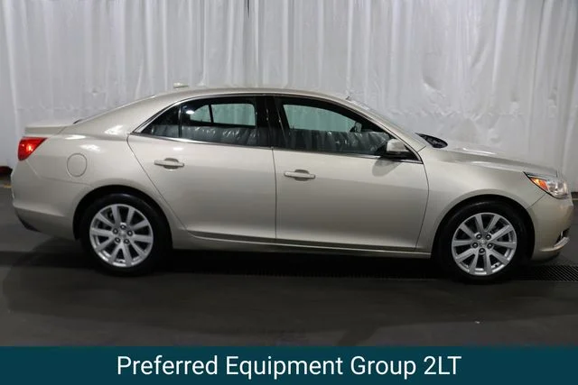 Used 2014 Chevrolet Malibu 2LT with VIN 1G11E5SL3EF260111 for sale in Grants Pass, OR