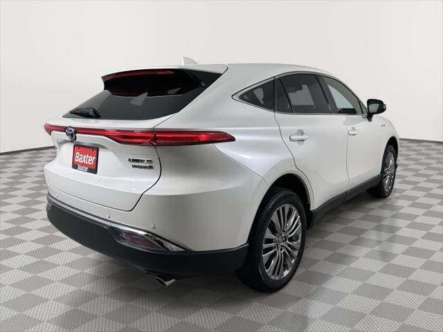 Certified Used 2021 BLIZZARD PEARL Toyota  image 15