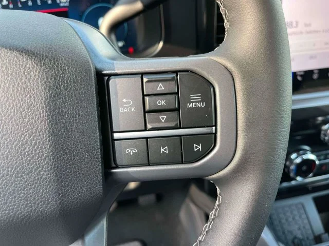 New 2027 Glacier Gray Metallic Tri-Coat Ford F-250® Lariat® image 25