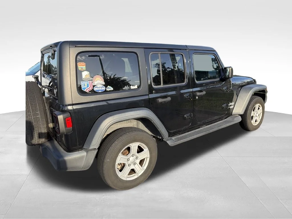 Used 2020 Black Jeep Unlimited Sport S image 5